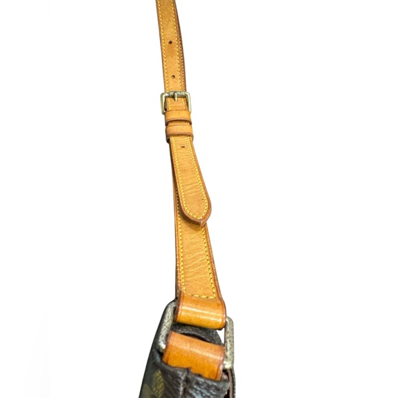 AUTHENTIC LOUIS VUITTON Monogram Musette Salsa Shoulder Bag - Picture 2 of 10